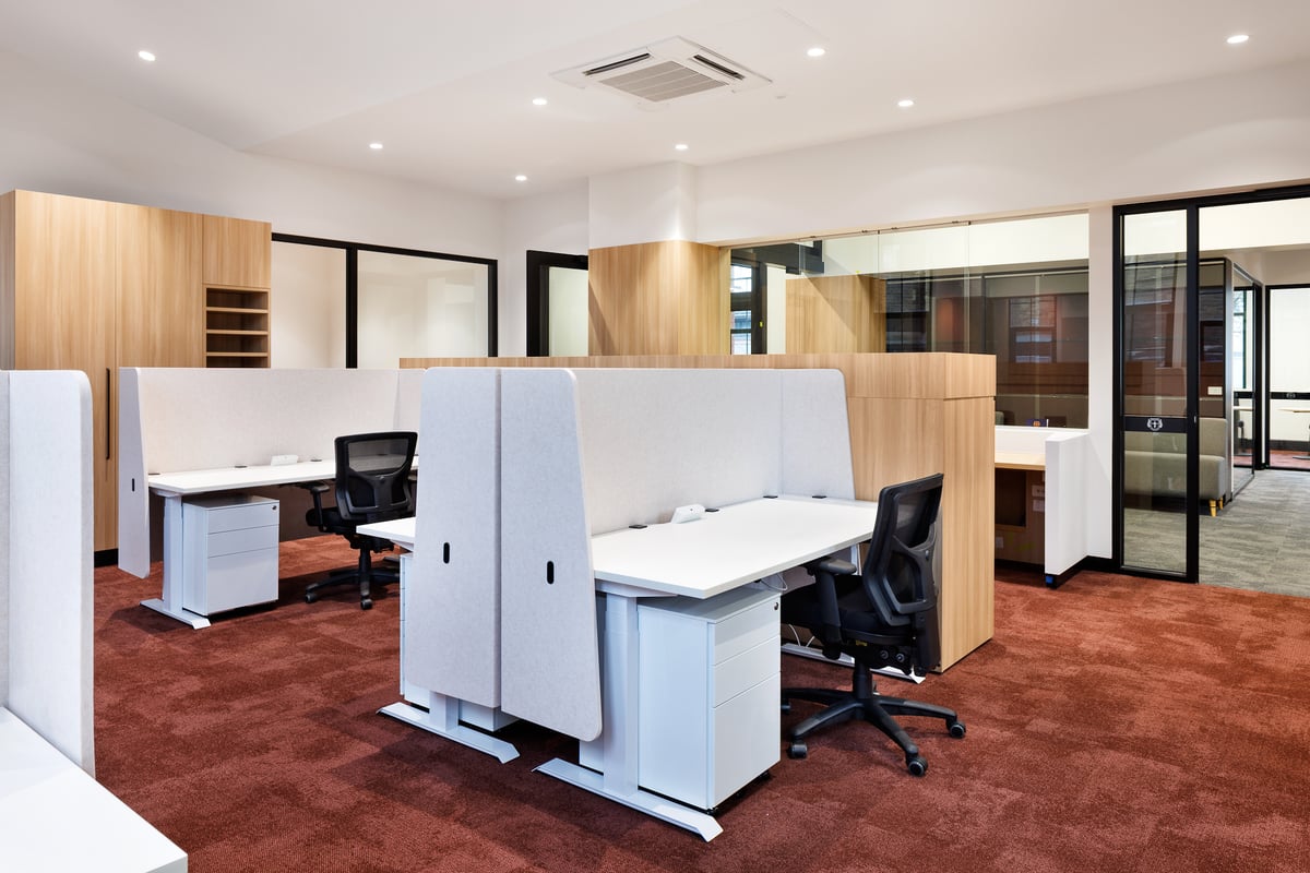 Electra Height-adjustable Desk