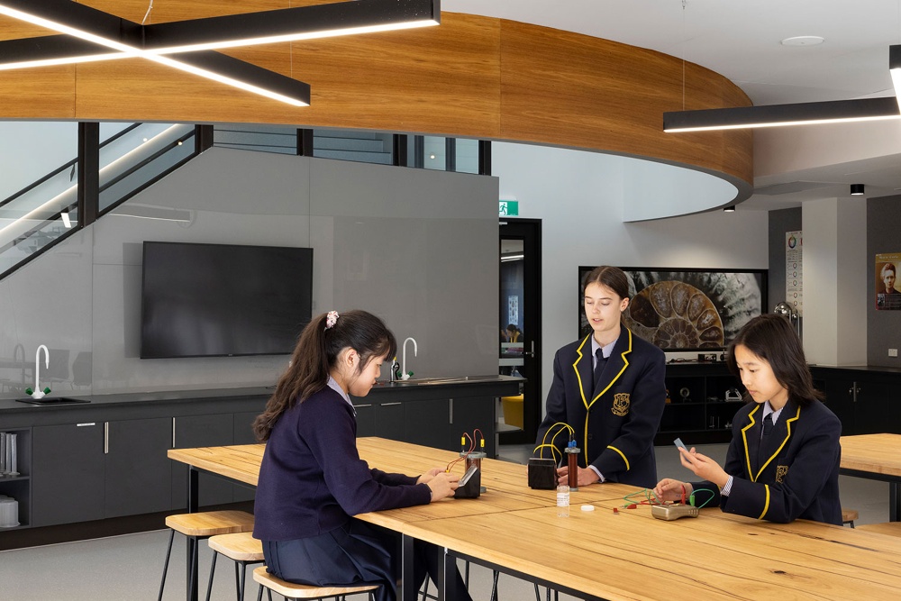 STEM & Maker Tables & VE Furniture